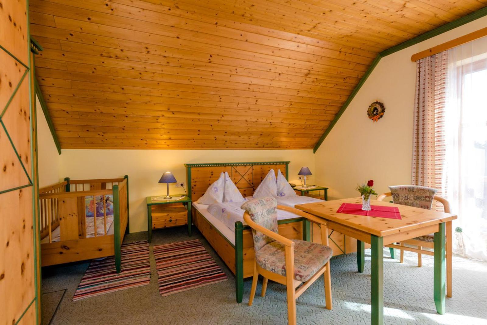 Alpengasthof Sabathyhütte Obdach Habitación foto